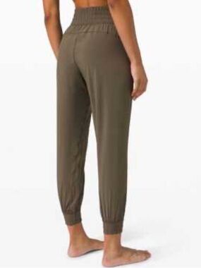 Lululemon Sun Setter Jogger grey Size 4
